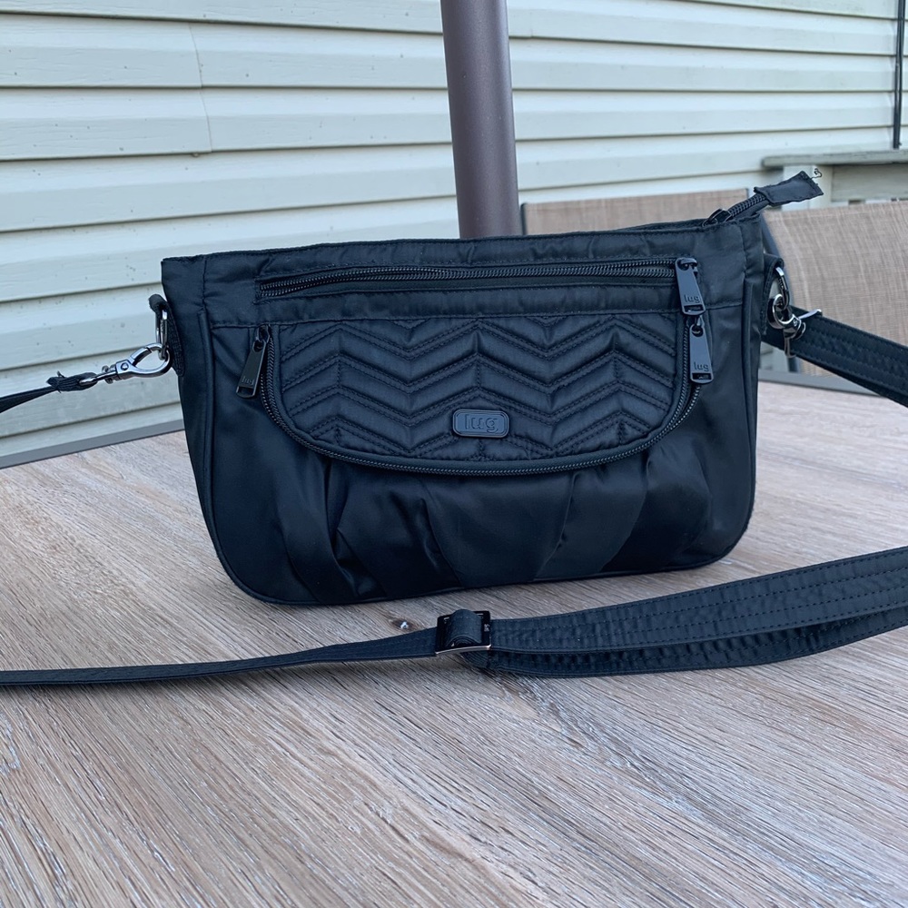 Lug Mambo Crossbody